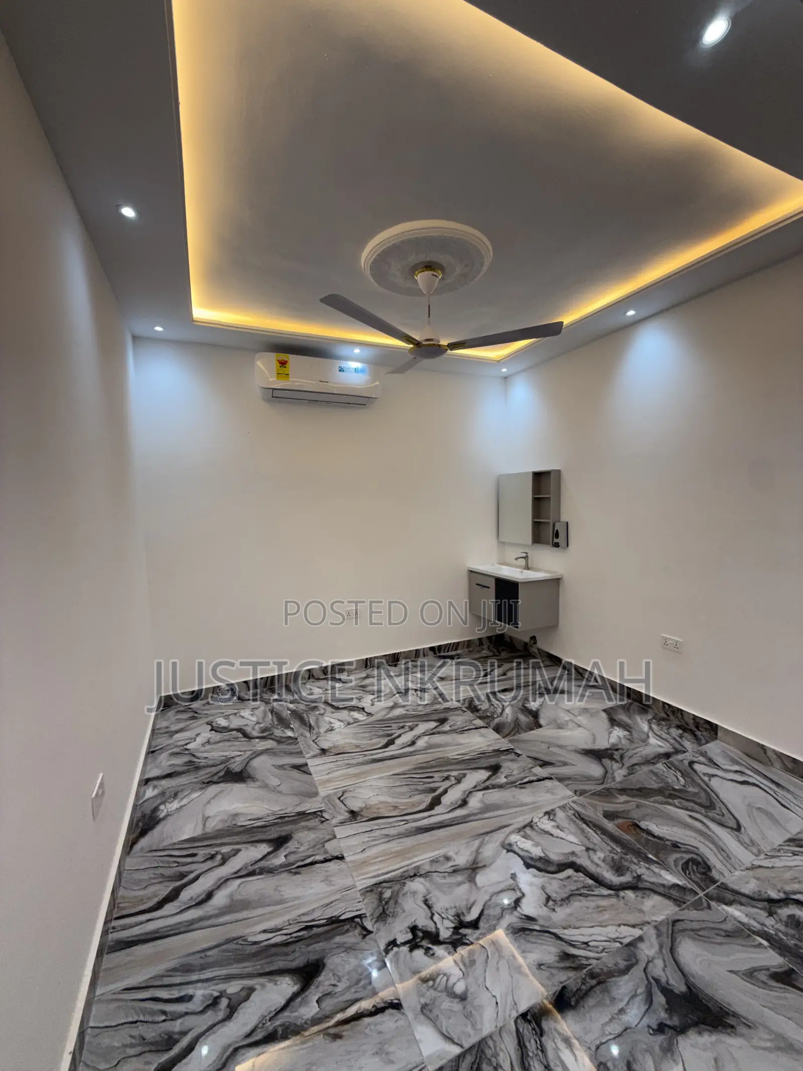 2bdrm Apartment in Mr. Justice Estate, West Hills Mall Area for rent