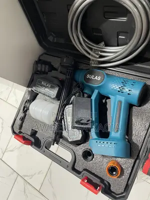 Cordless Pressure Washer