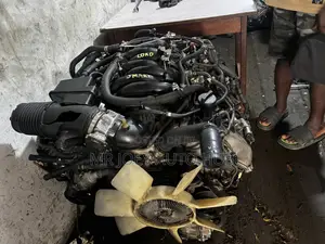 Toyota Land Cruiser | Tundra | Sequoia 5.7L V8 Petrol Engine