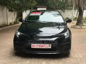 Toyota Corolla SE 2024 Black