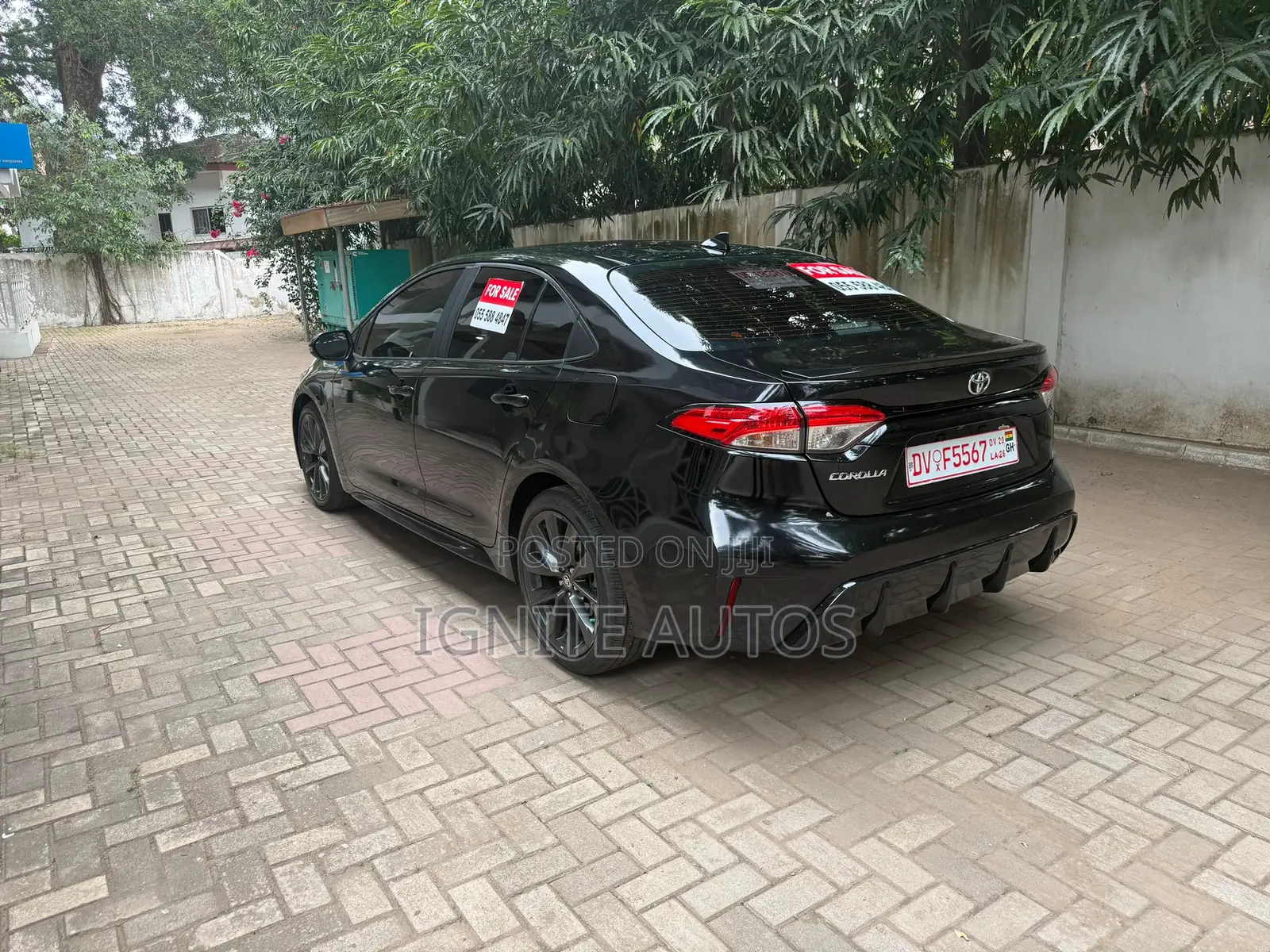 Toyota Corolla SE 2024 Black