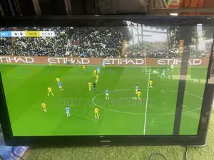 65inches Plasma Samsung TV