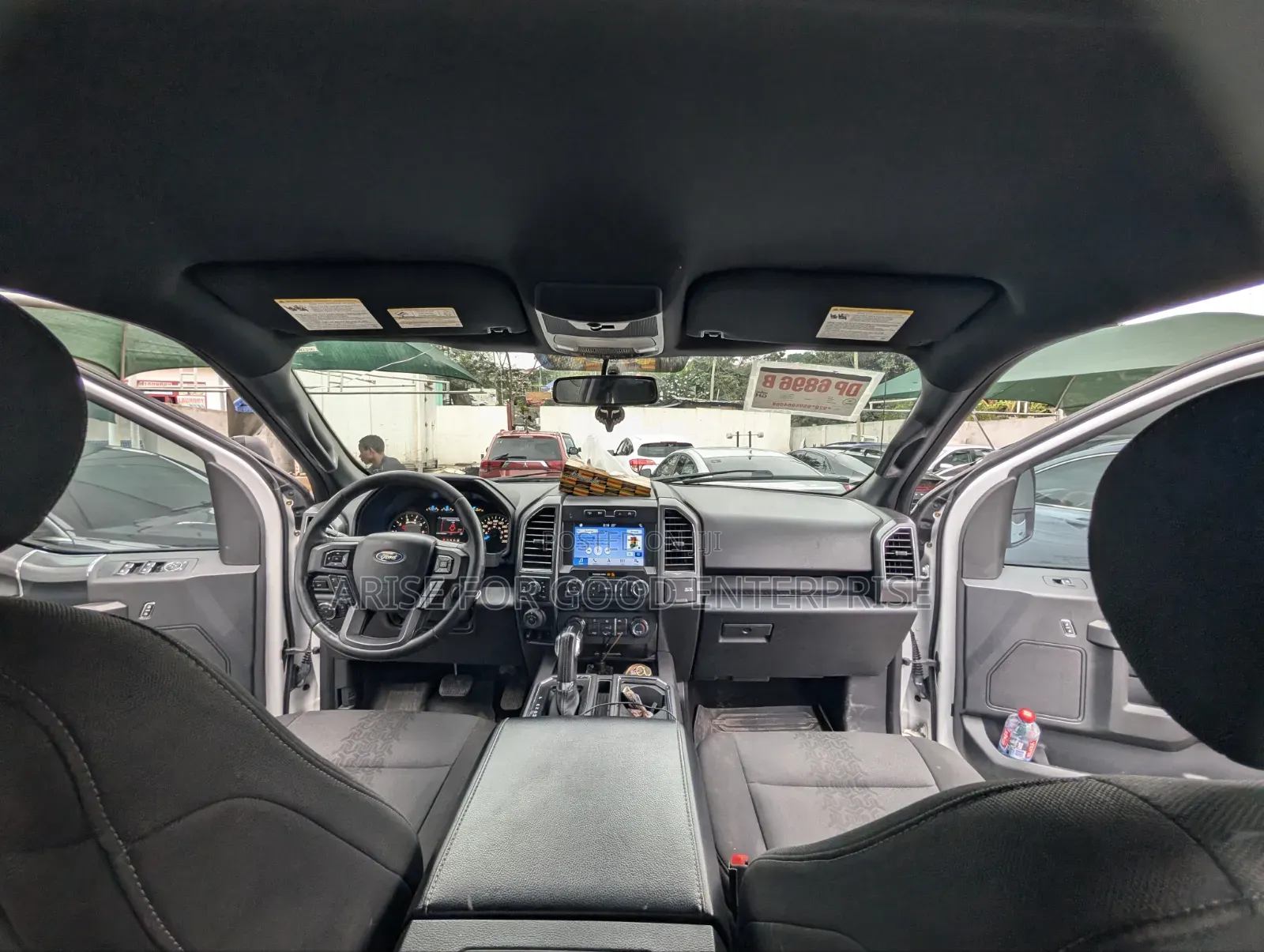 Ford F-150 XLT 4x4 SuperCrew Cab Styleside 6.5 ft. box 157 in. WB 2018