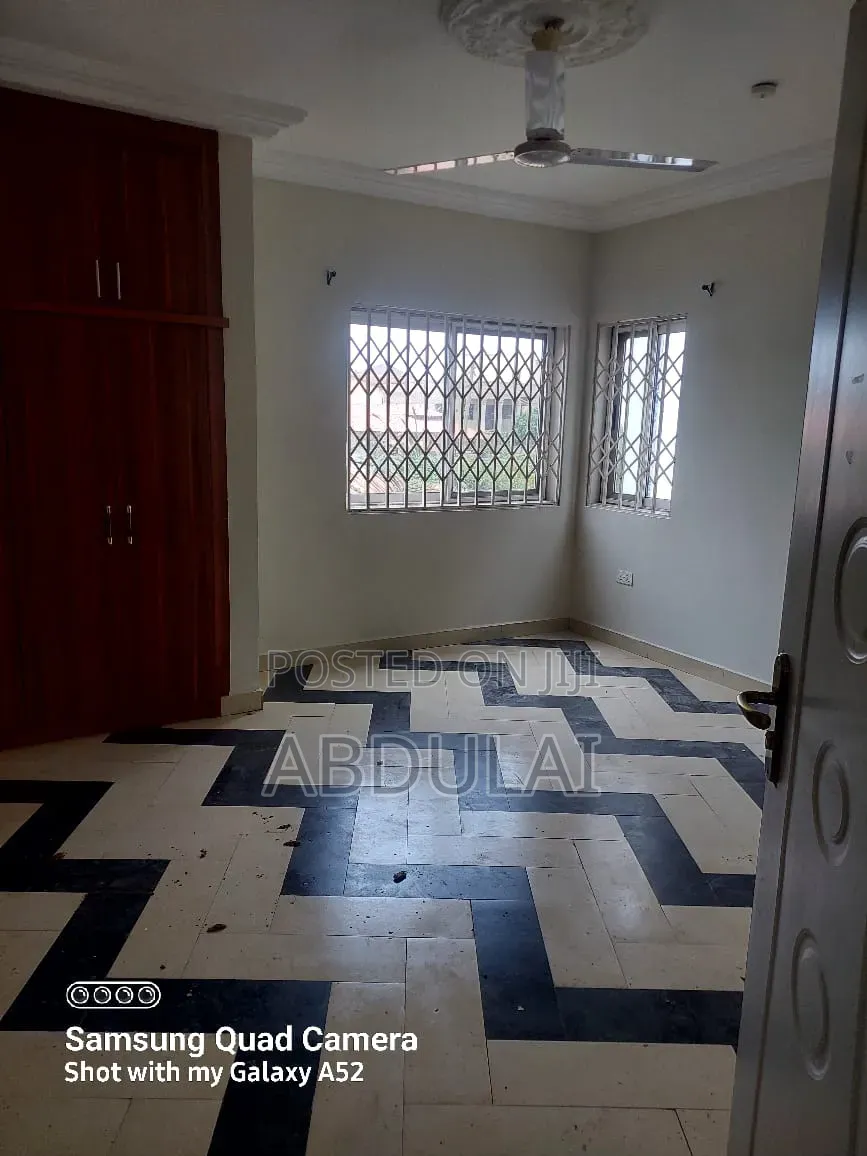2bdrm Apartment in K Boat, Pillar 2 for rent