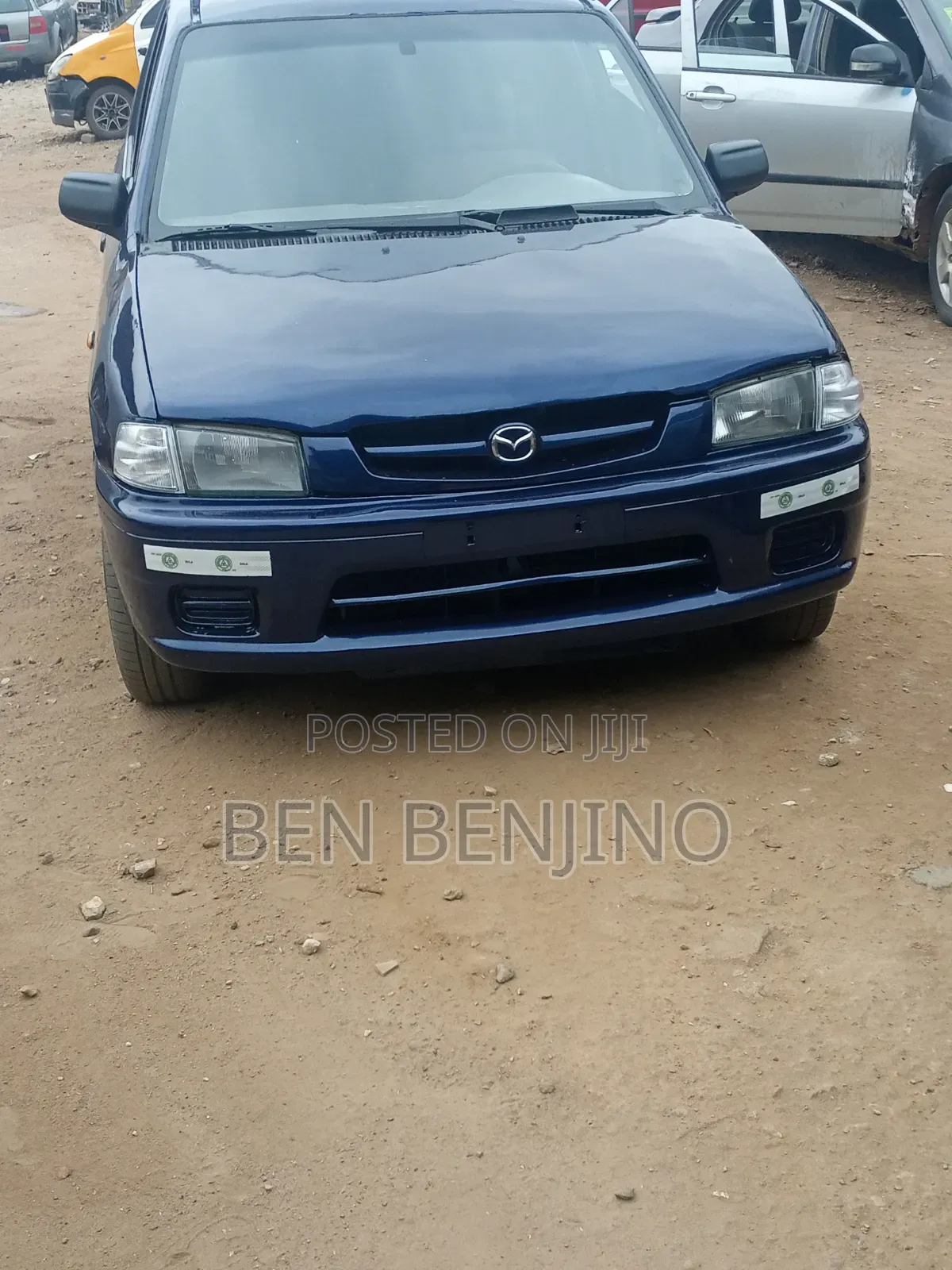 Mazda Demio 2003