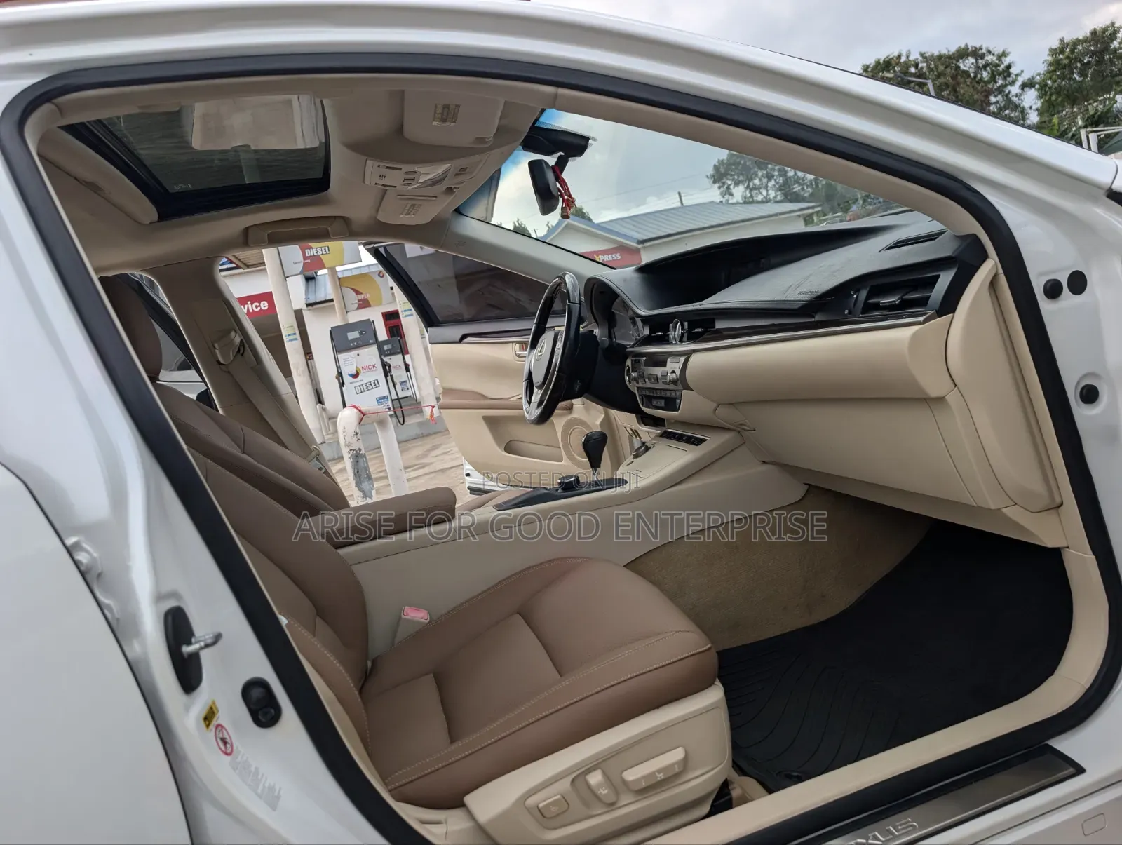 Lexus ES 350 FWD 2014 Silver