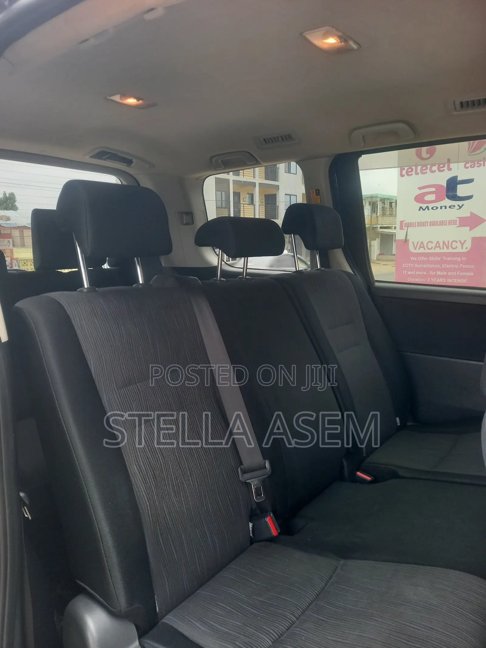 Toyota Voxy 2013 Gray