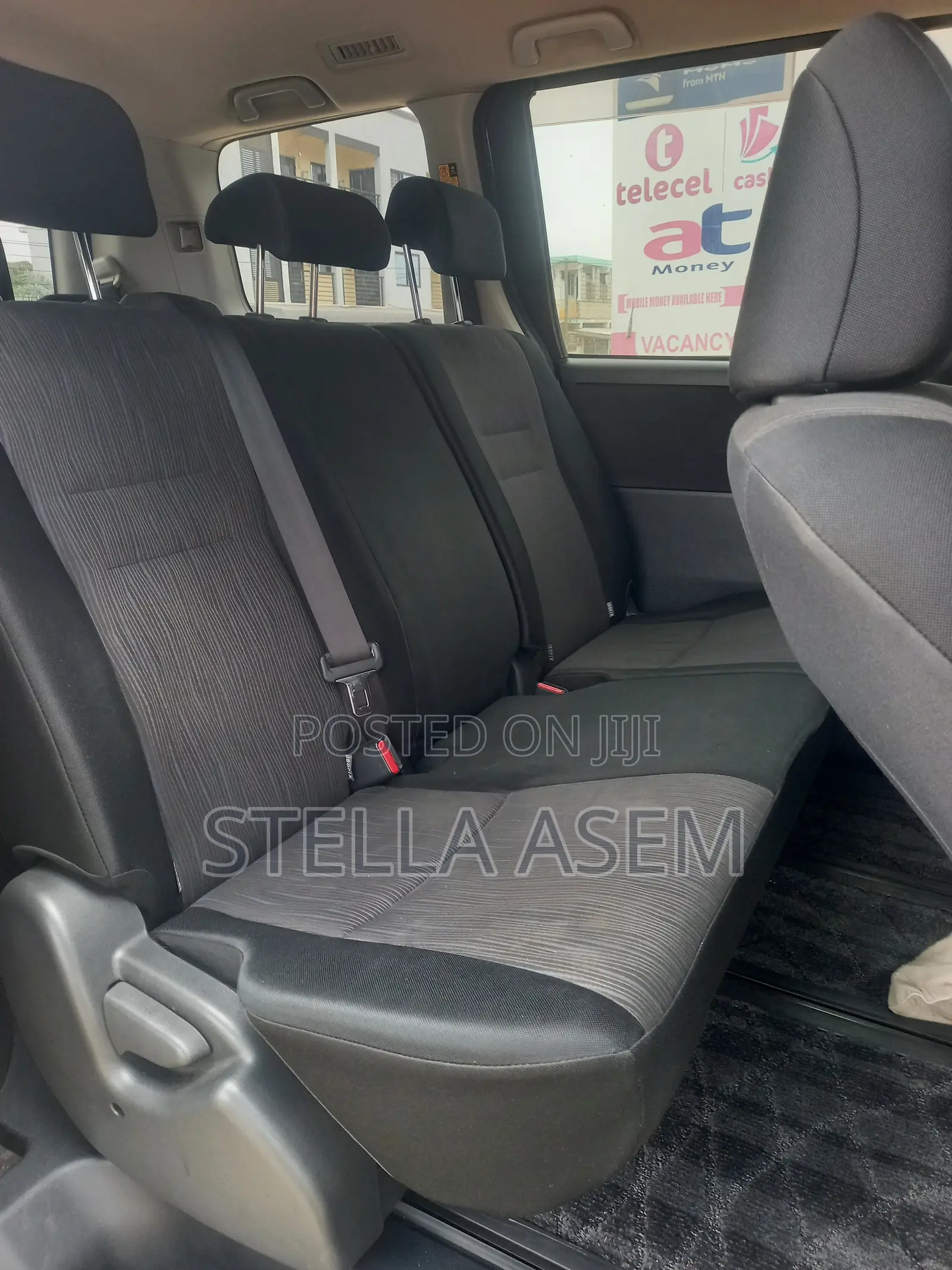 Toyota Voxy 2013 Gray