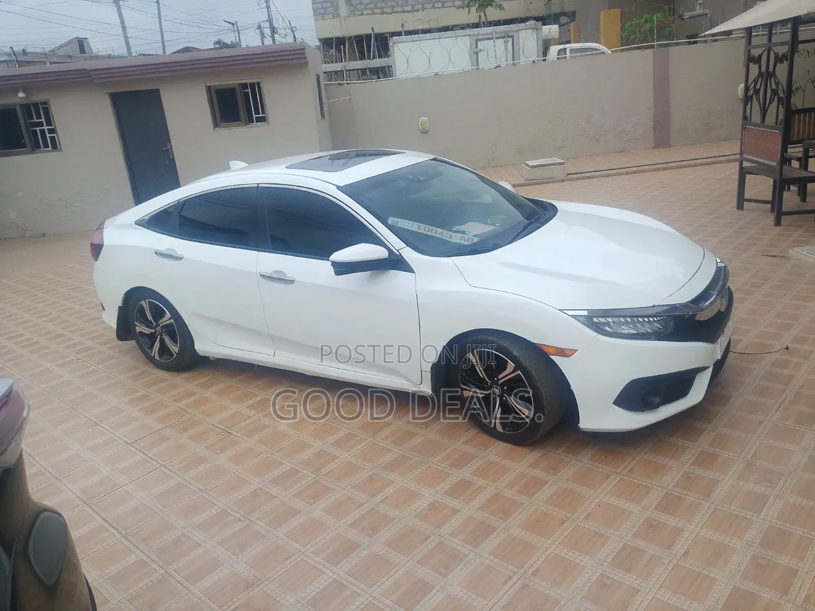 Honda Civic EX-L 4dr Sedan (1.5L 4cyl) 2016 White