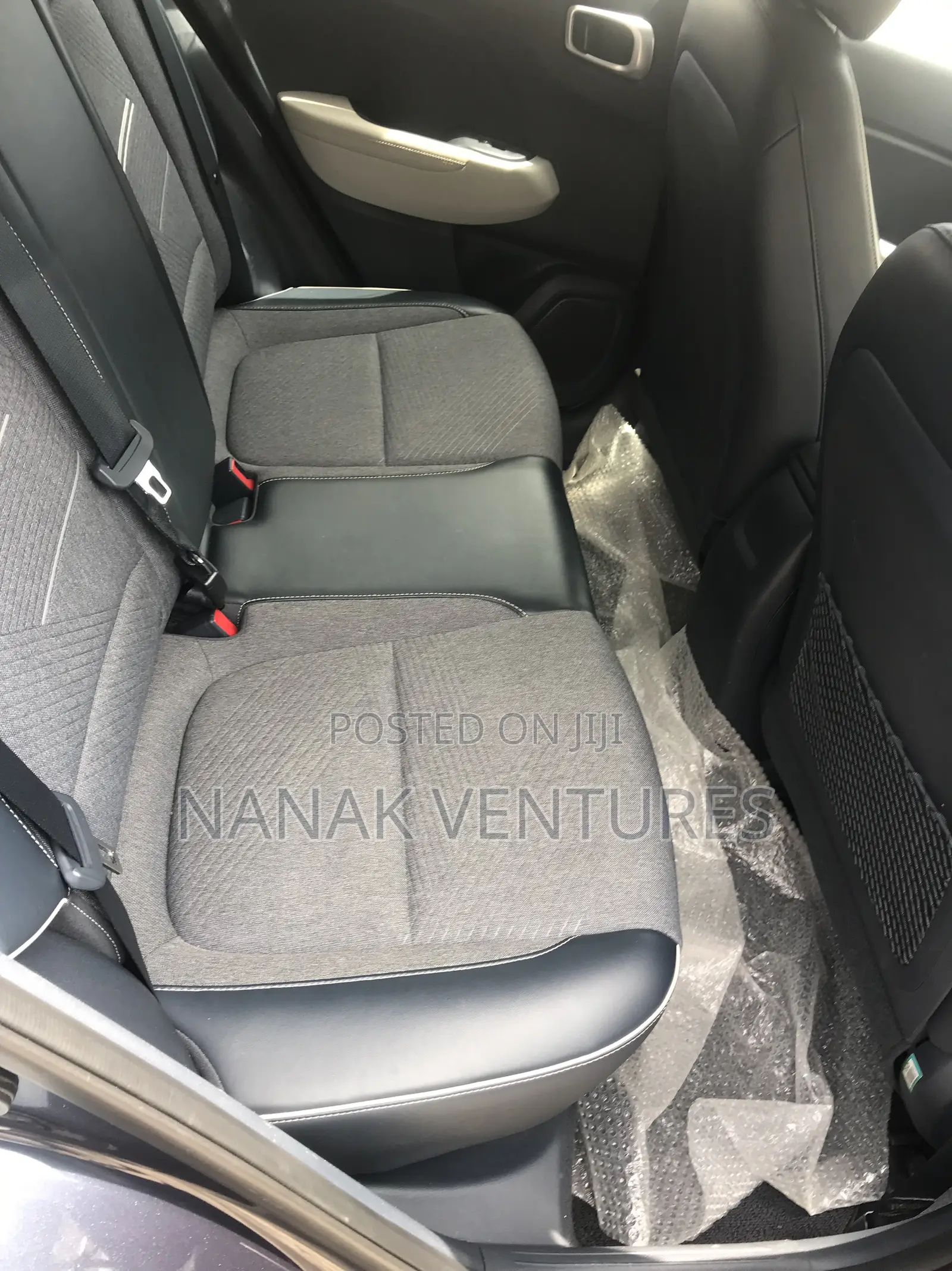 Hyundai Venue 2021 Gray