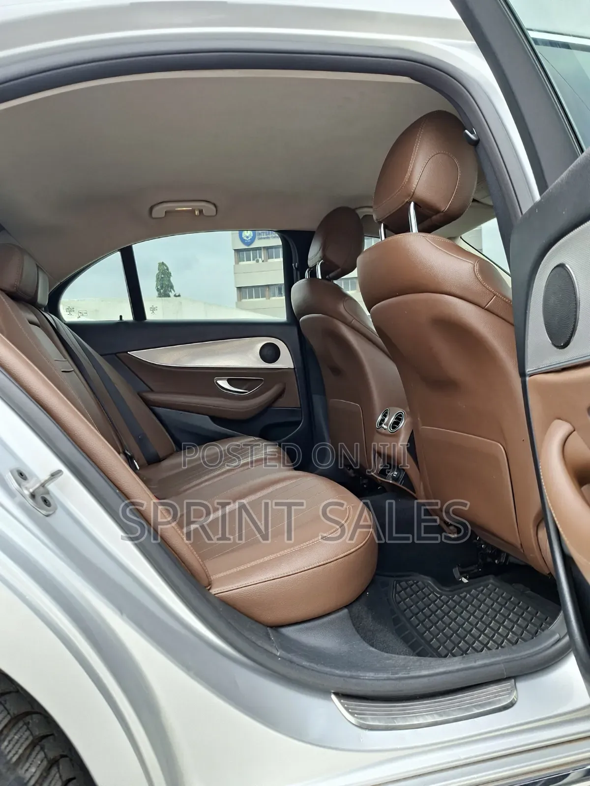 Mercedes-Benz E200 2020 Silver