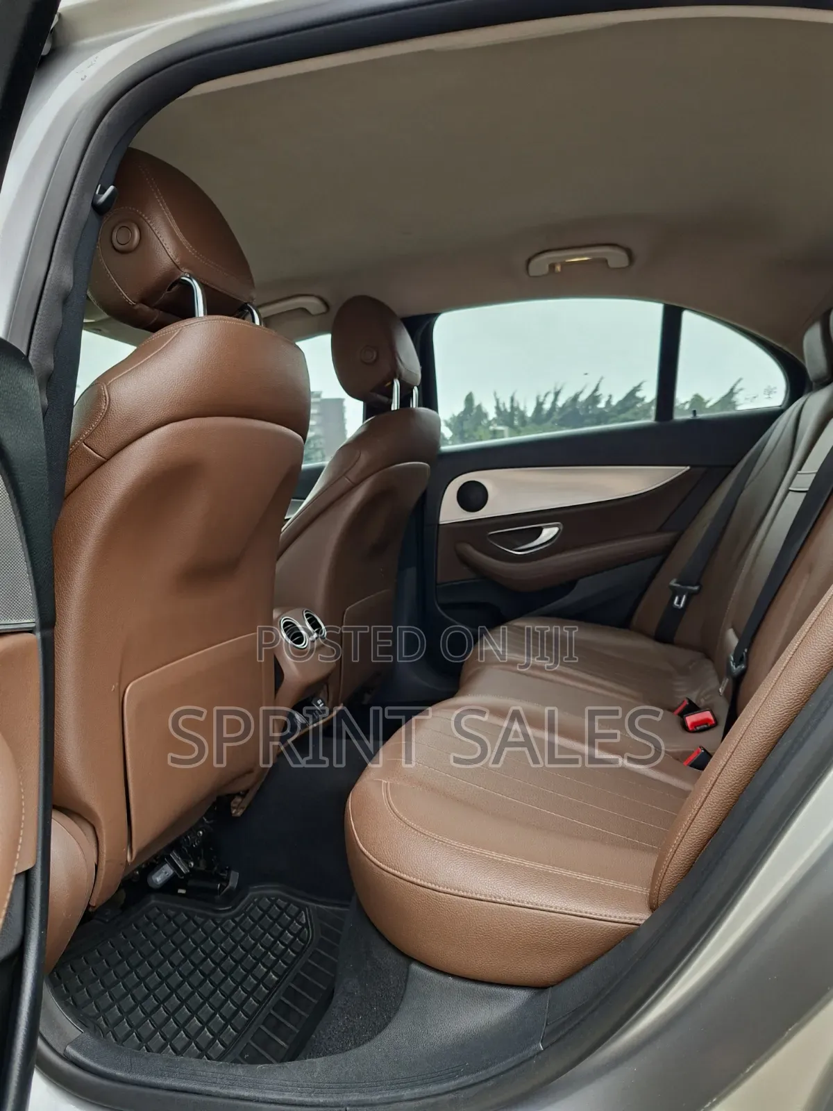 Mercedes-Benz E200 2020 Silver