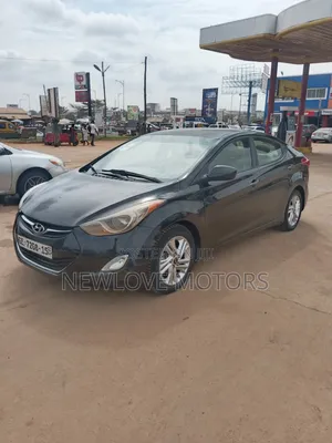Hyundai Elantra Limited Sedan FWD (1.8L 4cyl 6A) 2013 Black