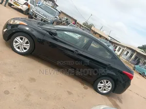Hyundai Elantra Limited Sedan FWD (1.8L 4cyl 6A) 2013 Black