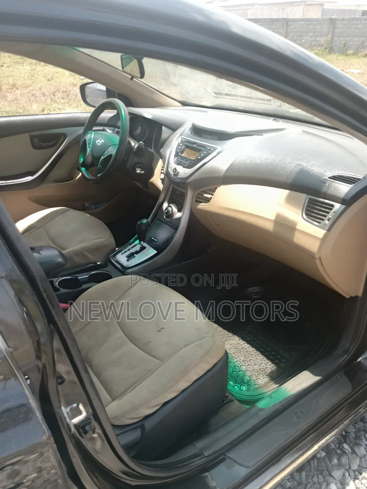 Hyundai Elantra Limited Sedan FWD (1.8L 4cyl 6A) 2013 Black