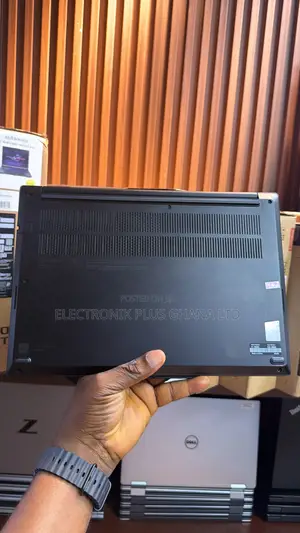 Laptop Lenovo ThinkPad E14 Gen 5 16GB Intel Core i7 SSD 256GB