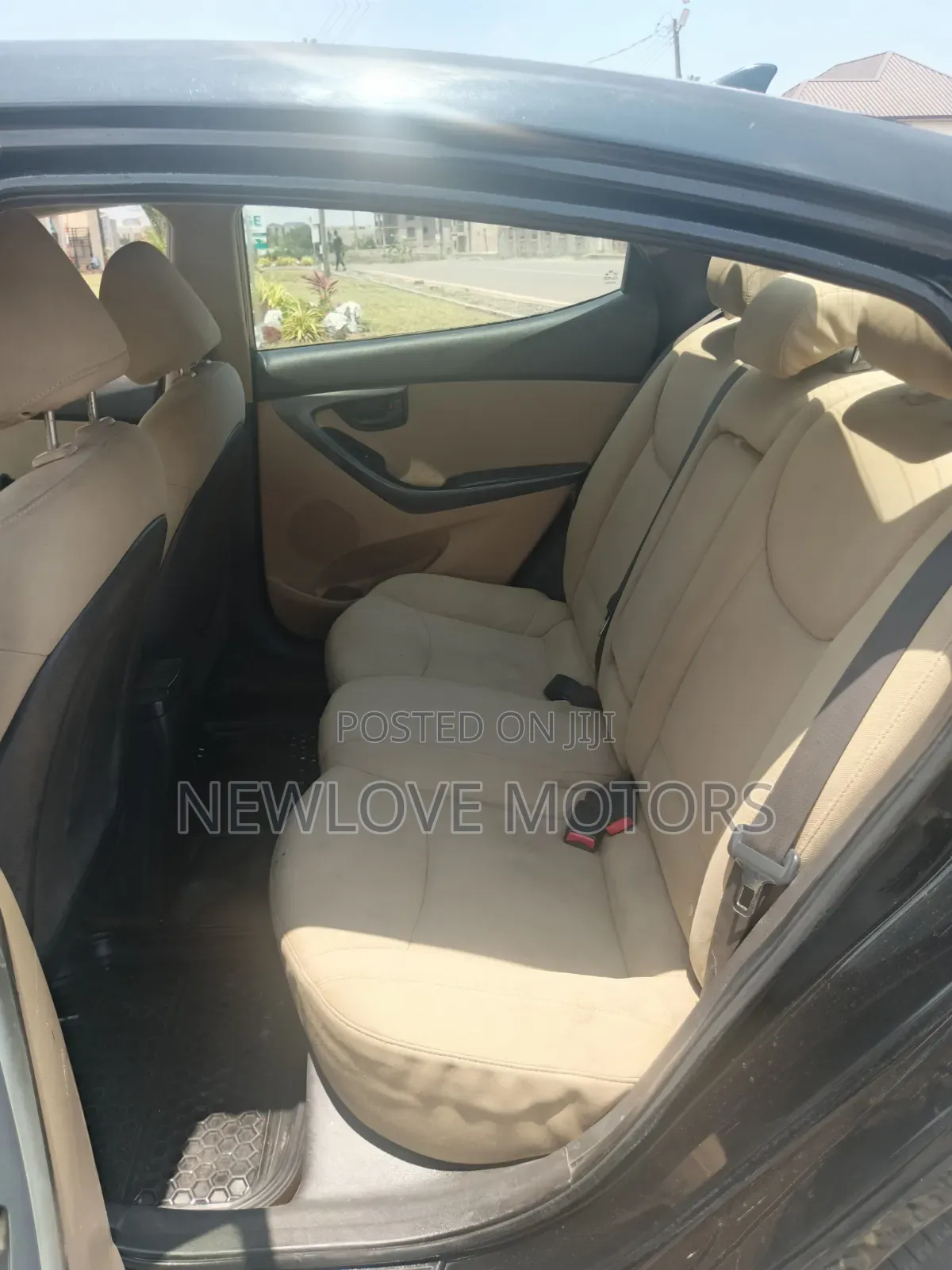 Hyundai Elantra Limited Sedan FWD (1.8L 4cyl 6A) 2013 Black