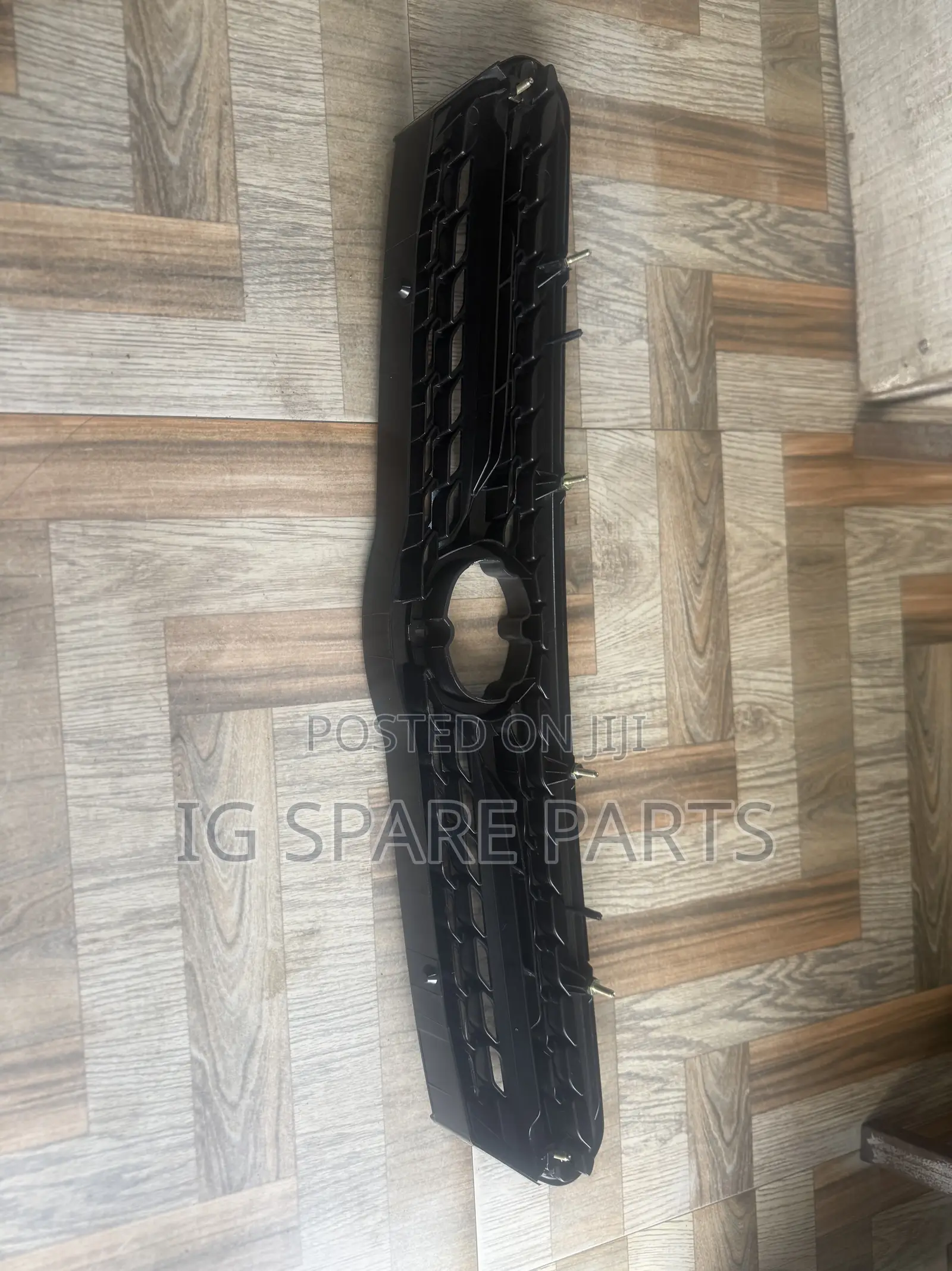 Toyota Matrix 2005-2008 Front Grille
