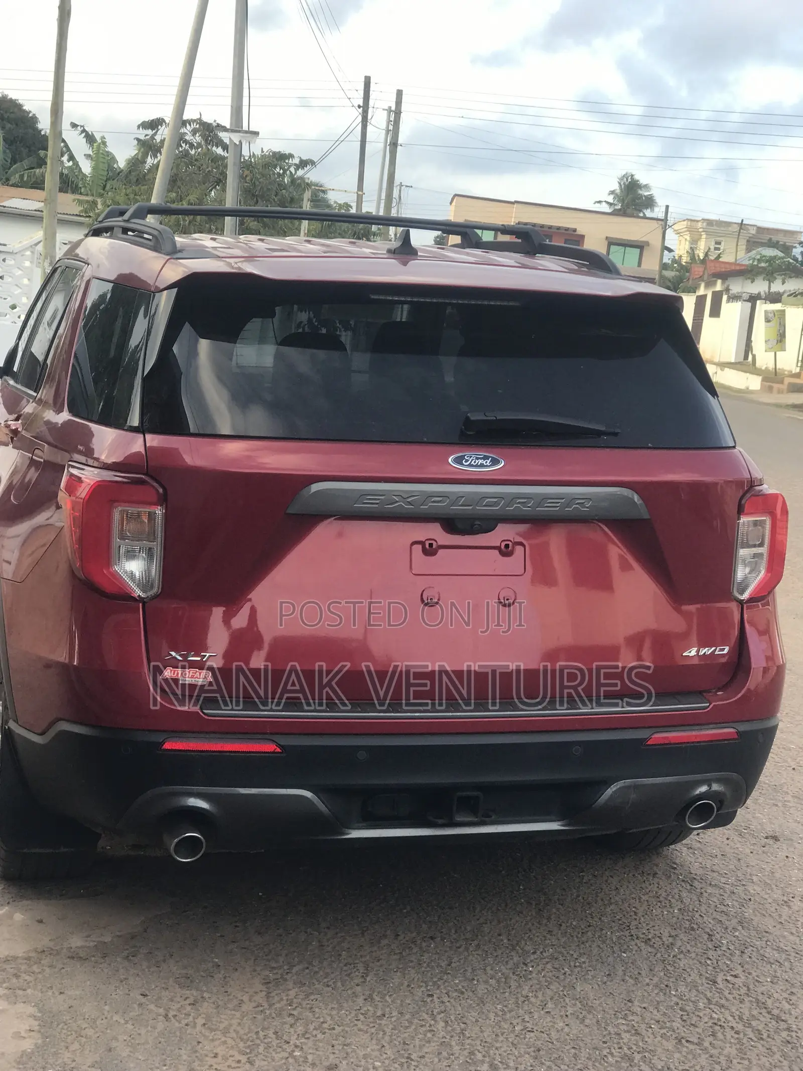 Ford Explorer Limited 2021 Red