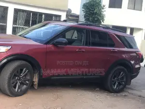 Ford Explorer Limited 2021 Red