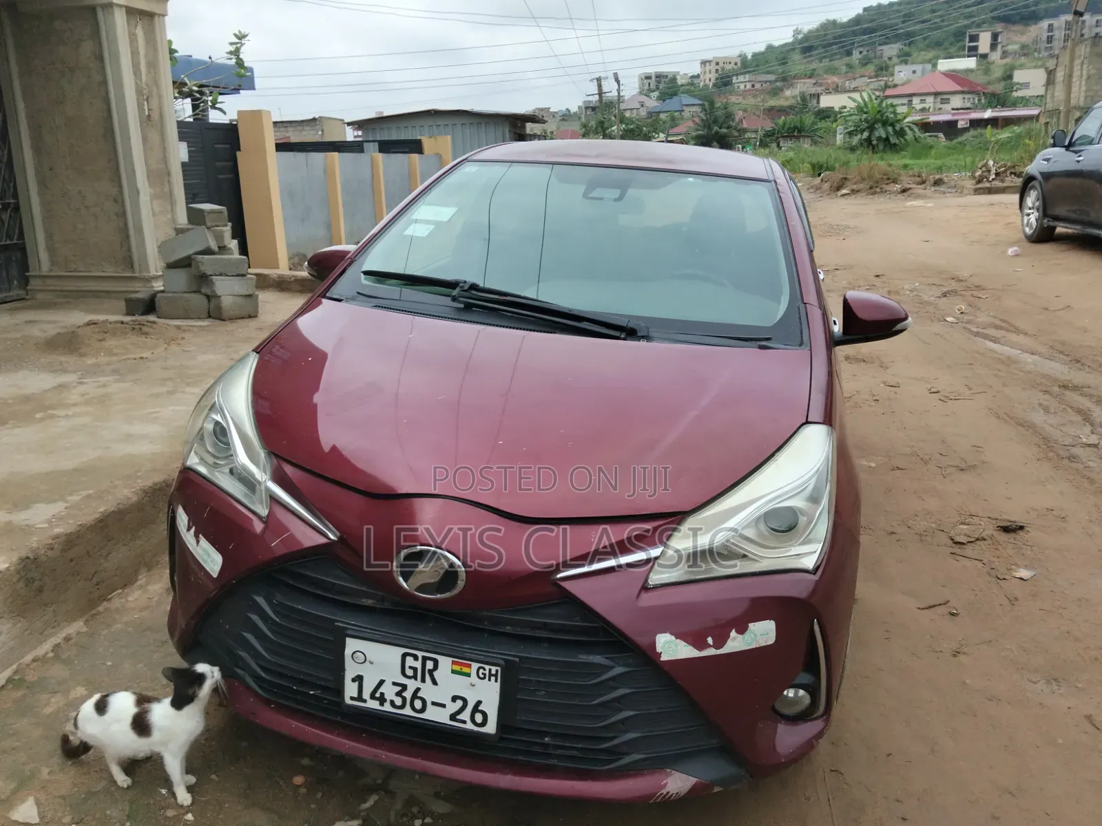 Toyota Vitz 1.3 FWD 5dr 2018 Brown