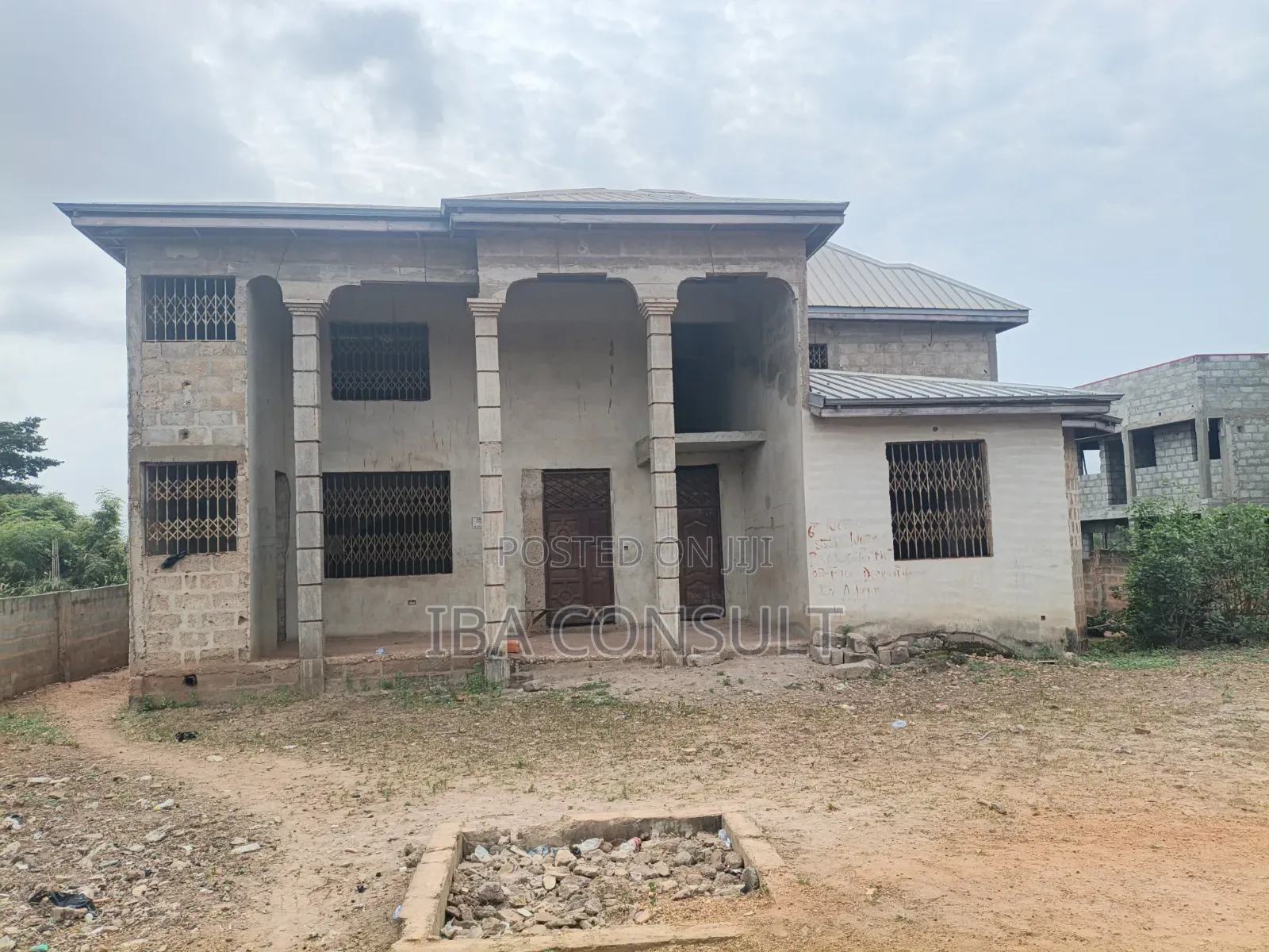 5bdrm House in Amrahia for sale