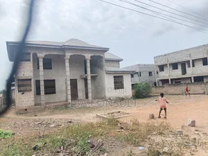 5bdrm House in Amrahia for sale