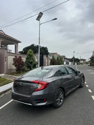 Honda Civic EX Sedan 2019 Gray