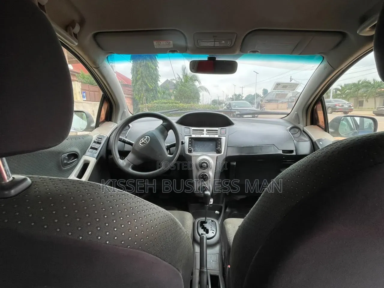 Toyota Vitz 2009 Blue