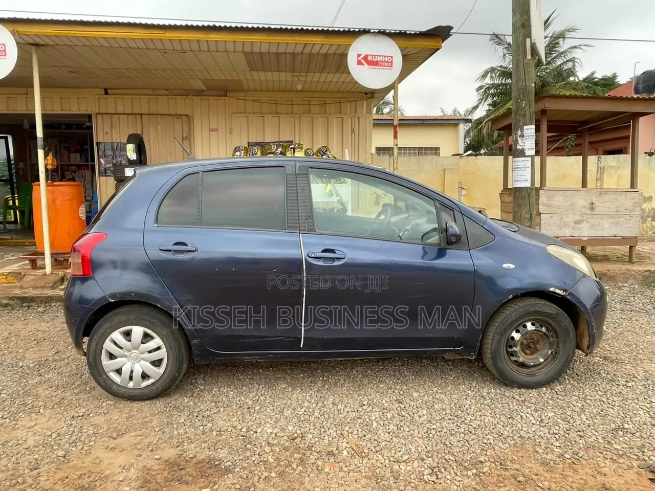 Toyota Vitz 2009 Blue