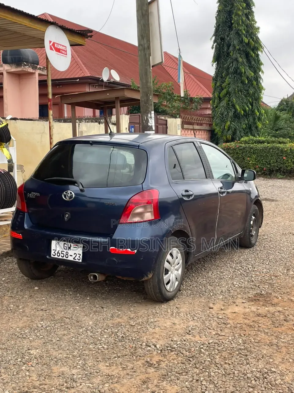 Toyota Vitz 2009 Blue