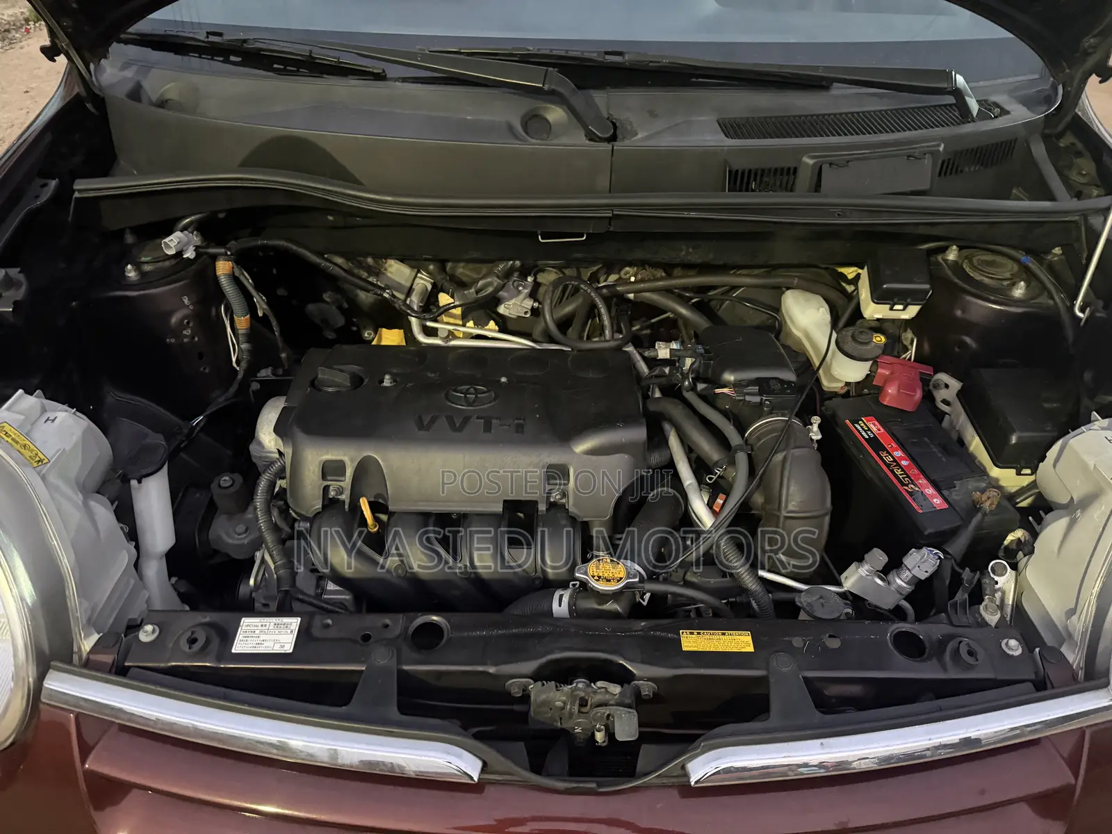 Toyota Sienta 1.5 AWD 2012 Brown