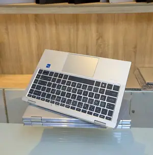 Laptop HP EliteBook 1040 G8 32GB Intel Core i7 SSD 512GB