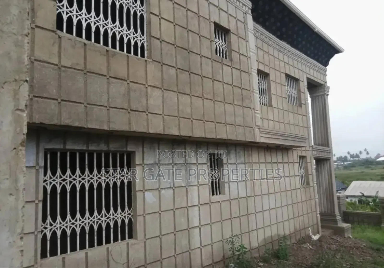 5bdrm House in Kumasi Metropolitan for sale