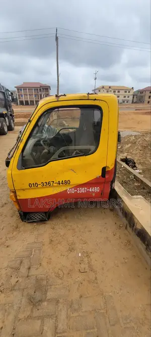 HYUNDAI Mighty Ca In