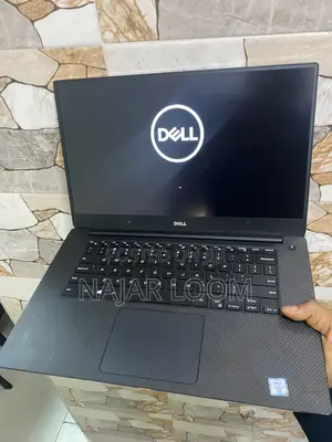 Laptop Dell Precision 5520 8GB Intel Core i7 SSD 256GB