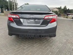 Toyota Camry 2014 Gray