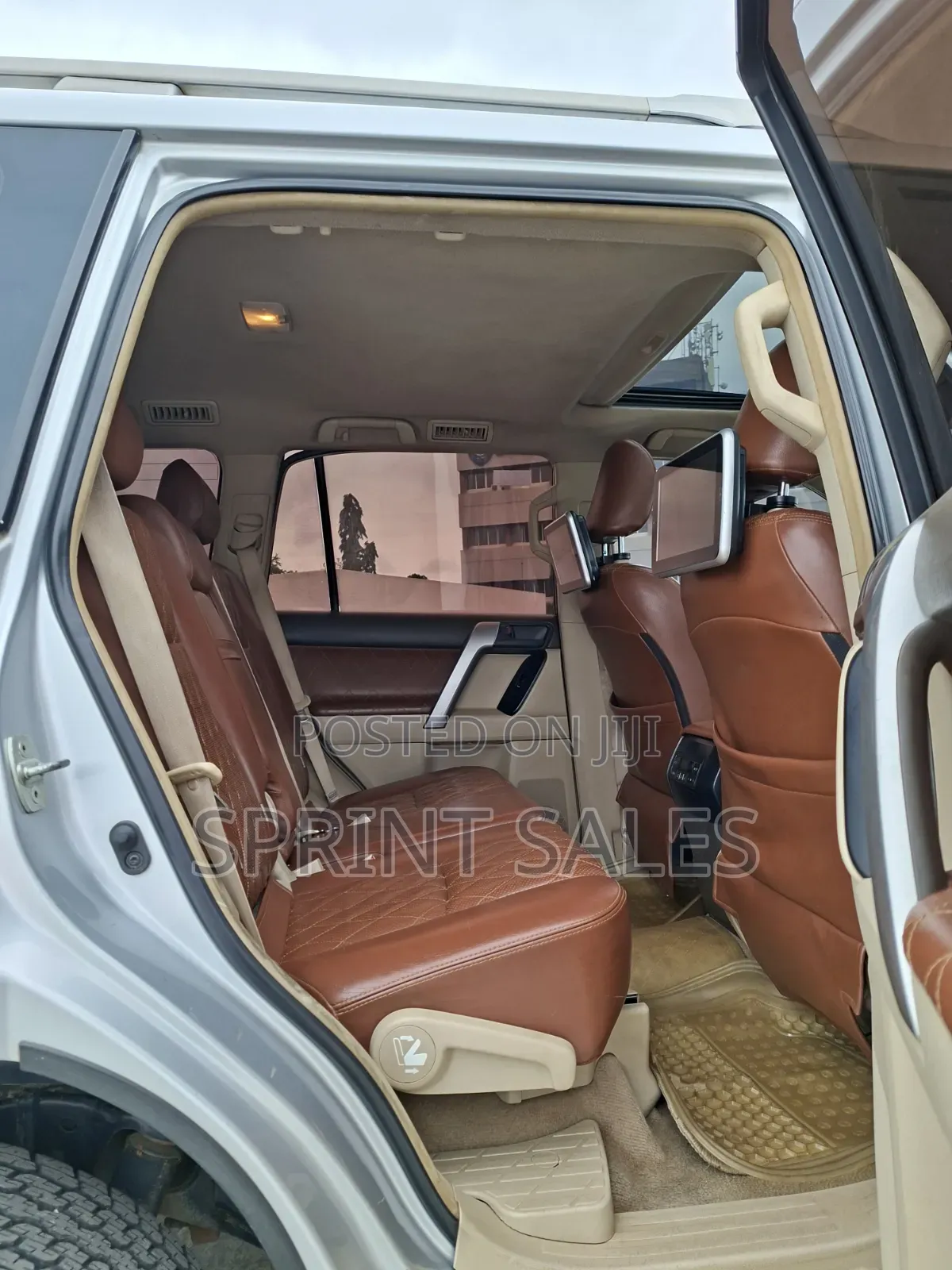 Toyota Land Cruiser Prado 2.8 2017 Silver
