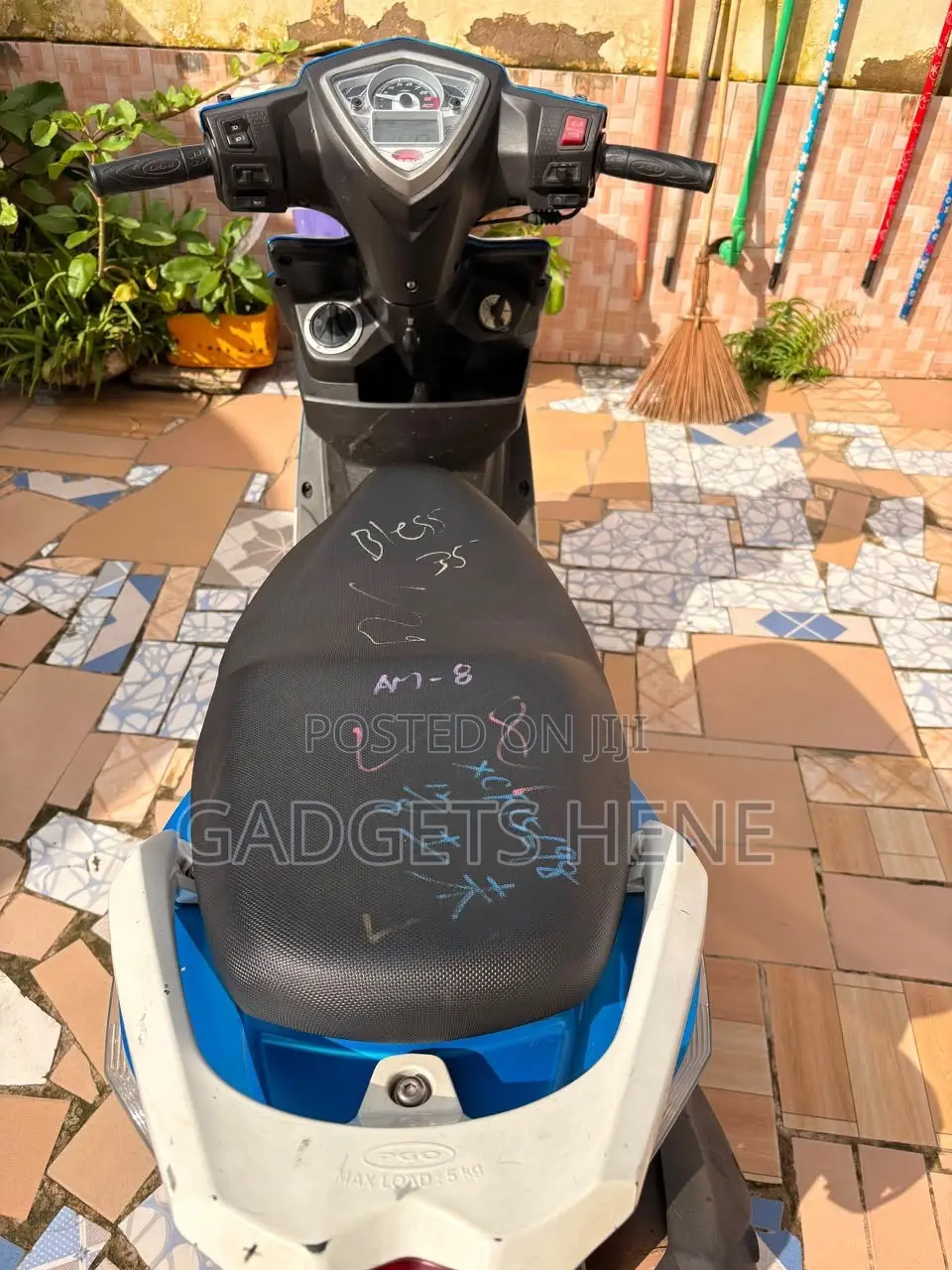 Piaggio 2018 Blue