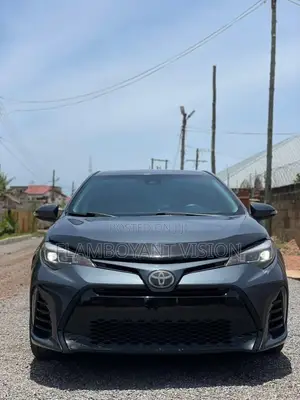 Toyota Corolla L (1.8L 4cyl 2A) 2018 Gray