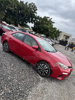 Toyota Corolla 2015 Red