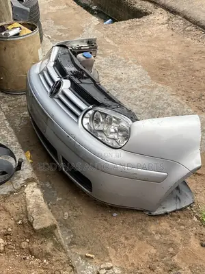 Golf 4 Front Cut