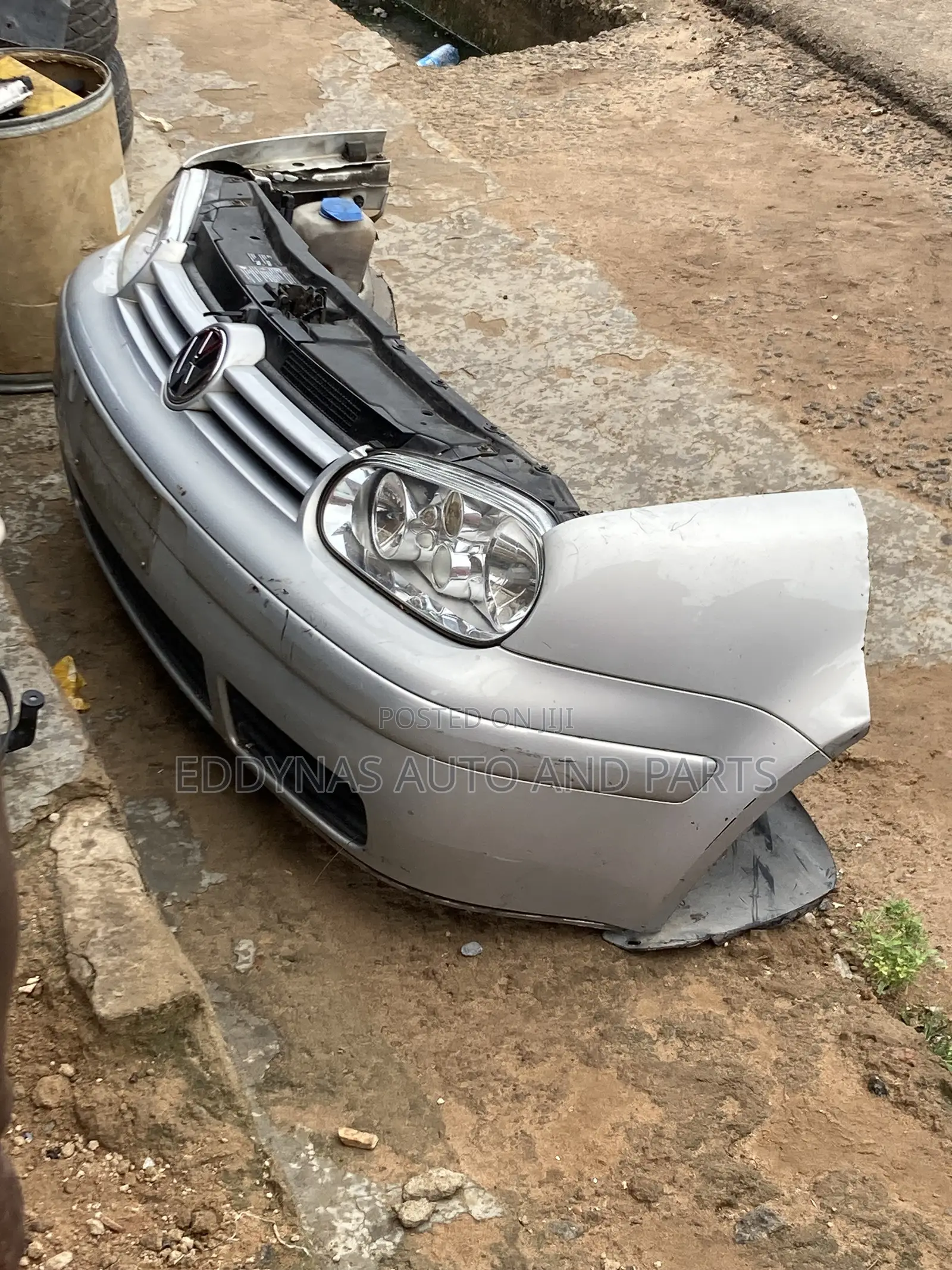 Golf 4 Front Cut