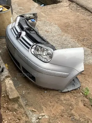 Golf 4 Front Cut
