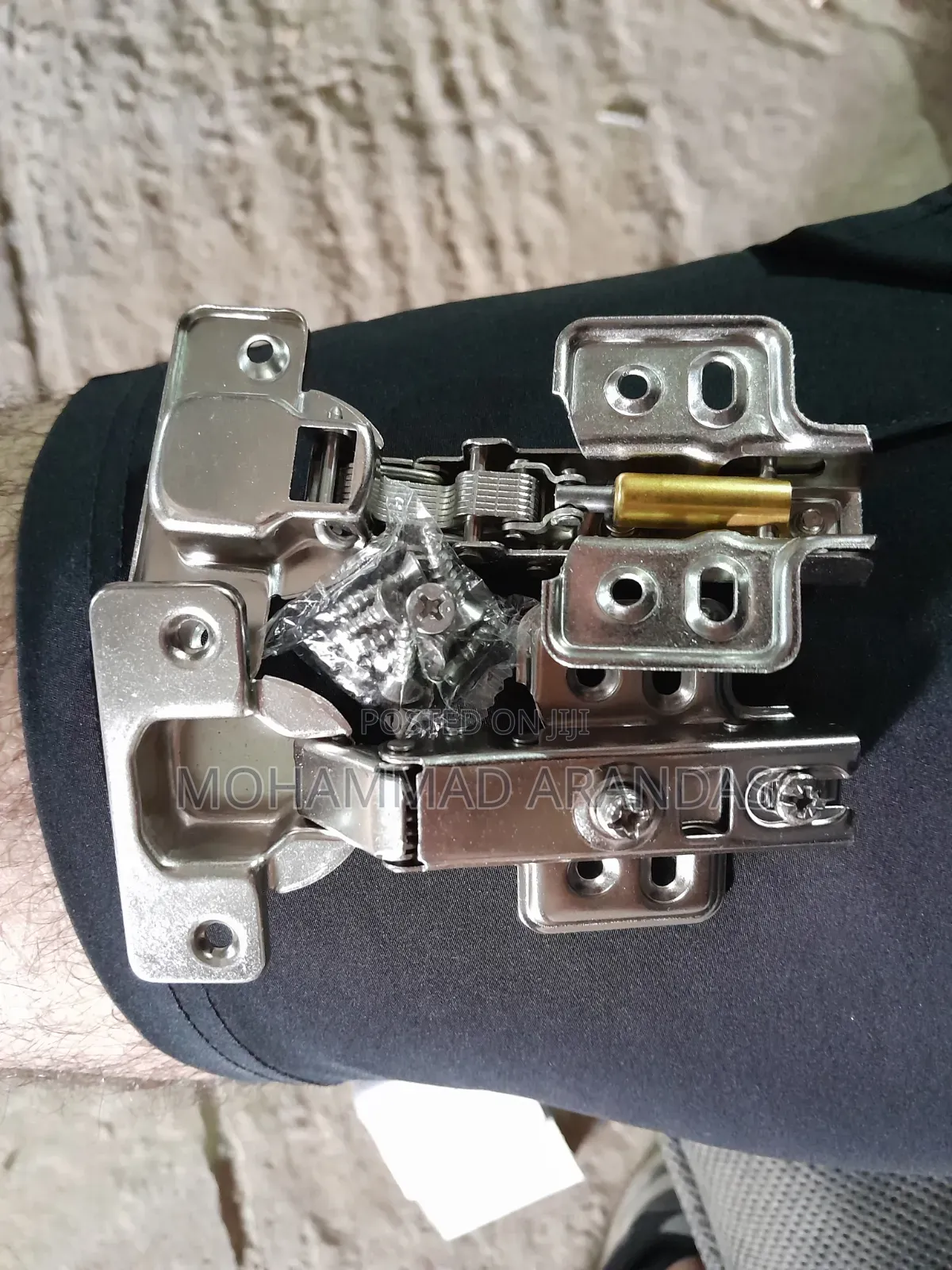 Hydraulic Hinges