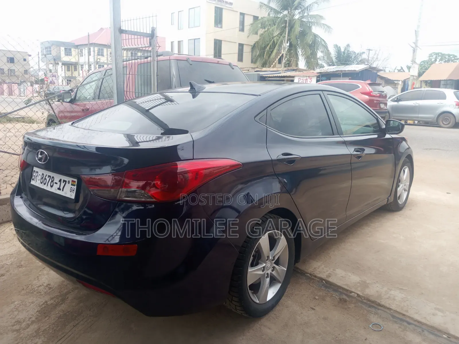 Hyundai Elantra GLS Sedan FWD (1.8L 4cyl 6A) 2013 Blue
