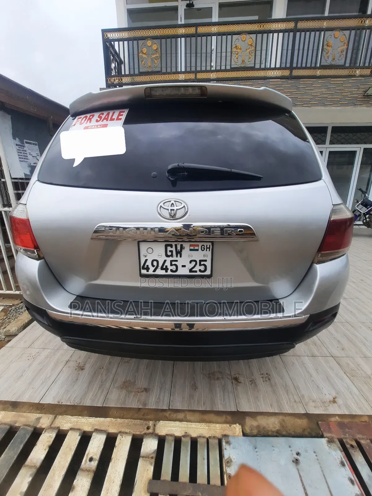 Toyota Highlander SE 3.5L 4WD 2013 Silver