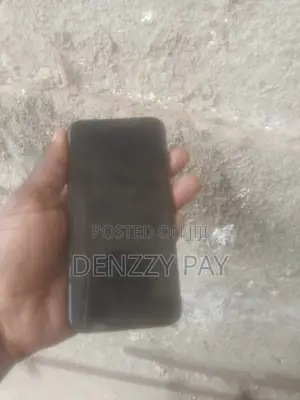 Apple iPhone X 64 GB Black