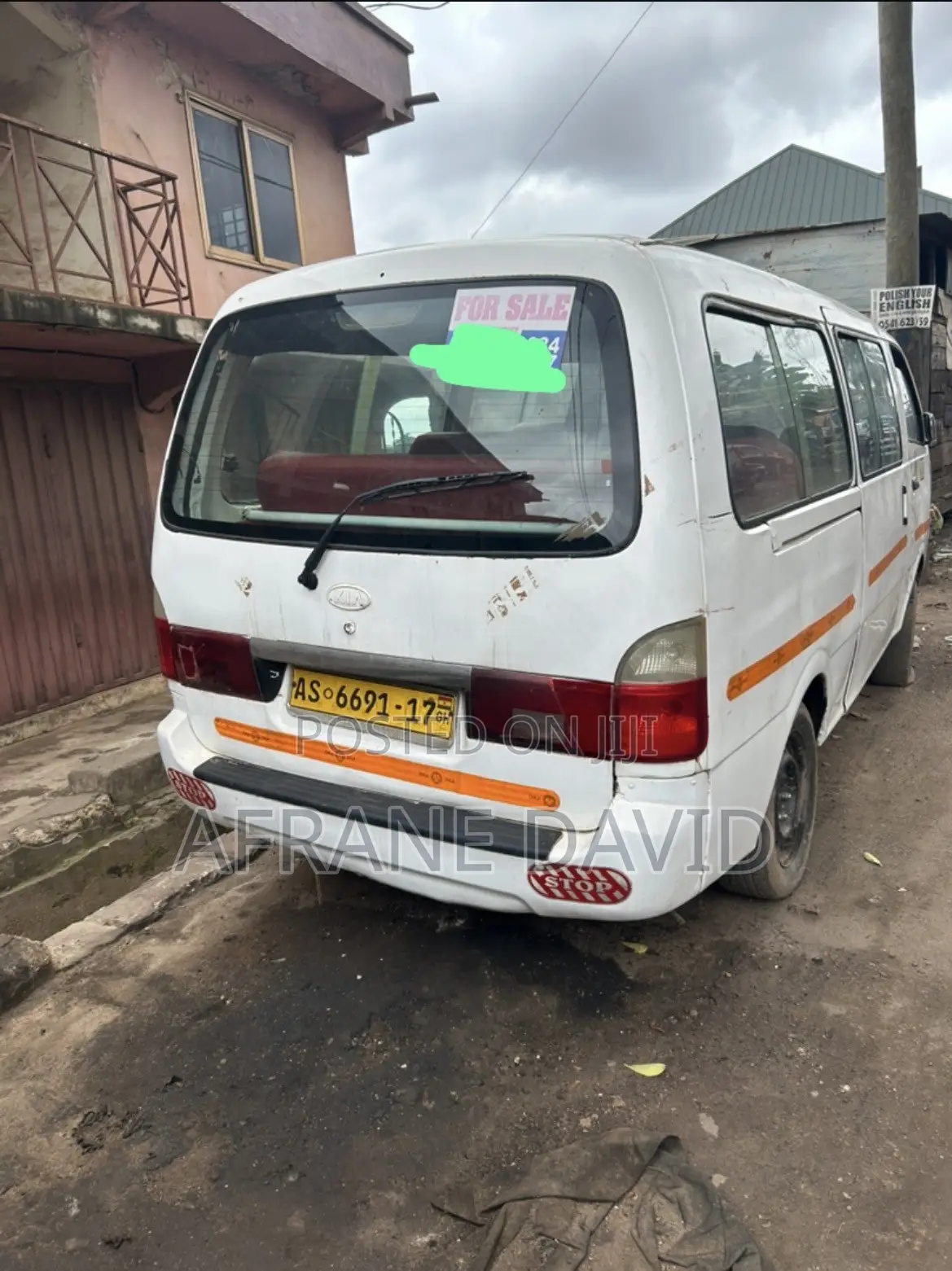 Nissan Caravan (Urvan) 1999 White