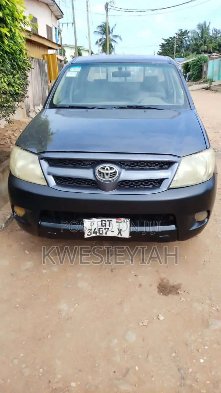 Toyota Hilux 2.5 D-4D SRX 4WD 2008 Gray